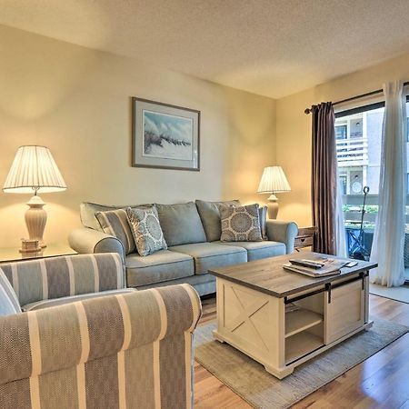 Resort-Style Hilton Head Condo - Walk To Beach! Hilton Head Island Exterior foto