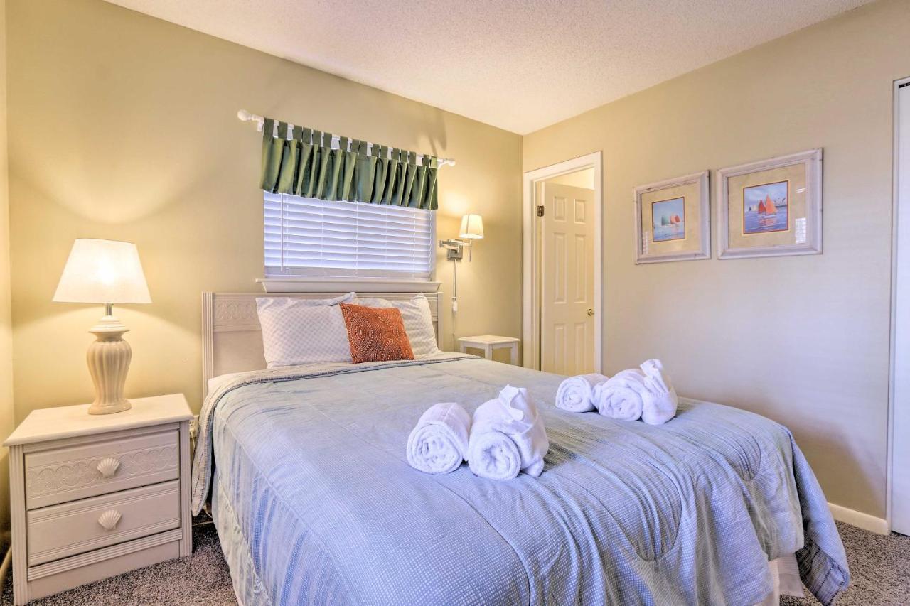 Resort-Style Hilton Head Condo - Walk To Beach! Hilton Head Island Exterior foto